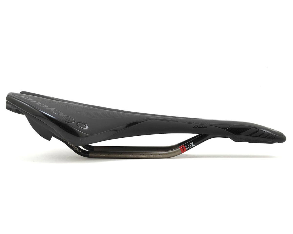 Hard Black Saddle G5342