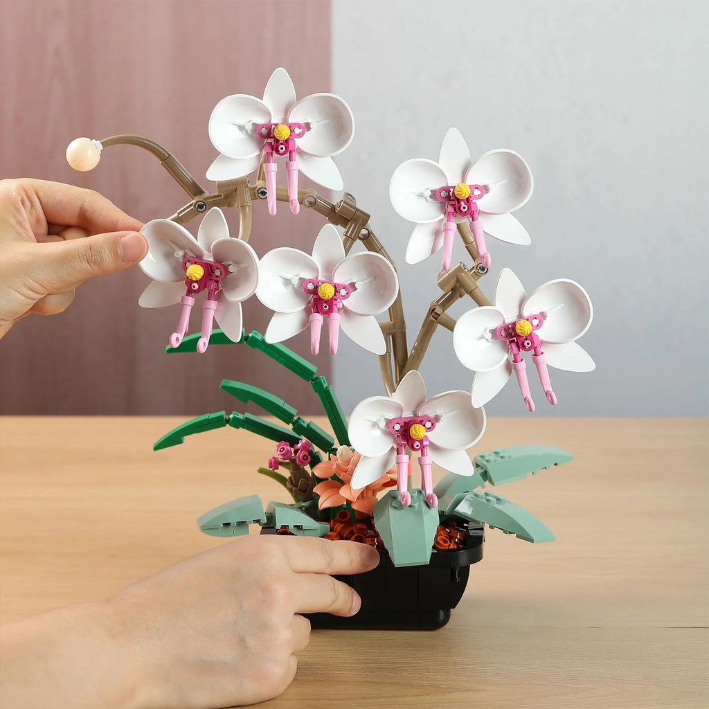 White Orchid Bouquet Building Block Set O867861