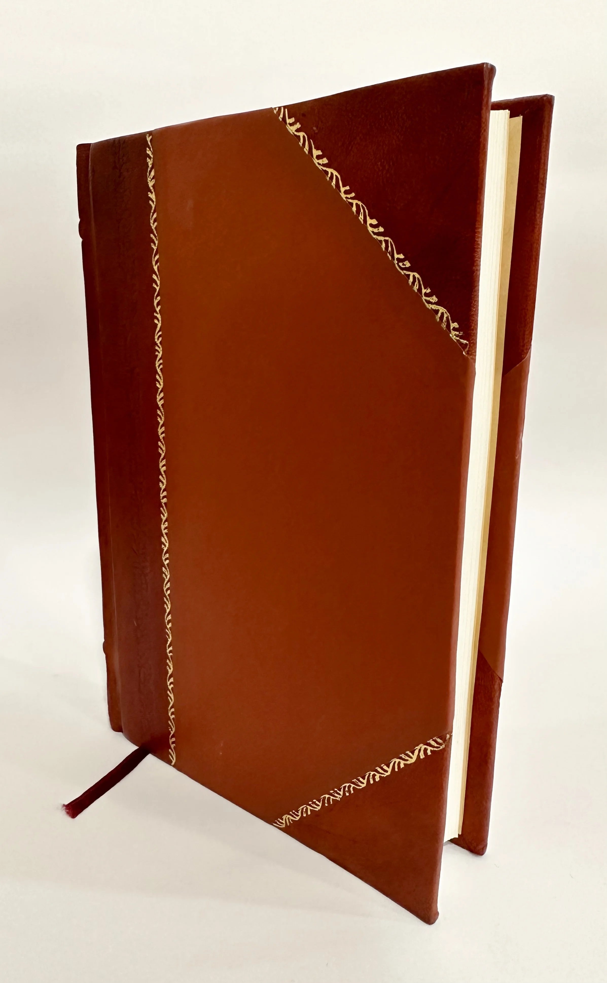 Leather Bound Book Q5408