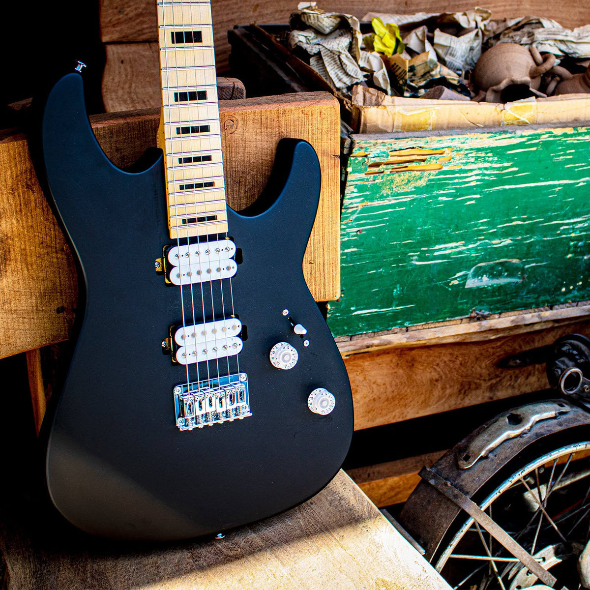 Satin Black Electric Guitar C8572