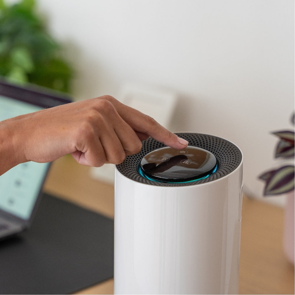 White 3-in-1 Air Purifier D1020