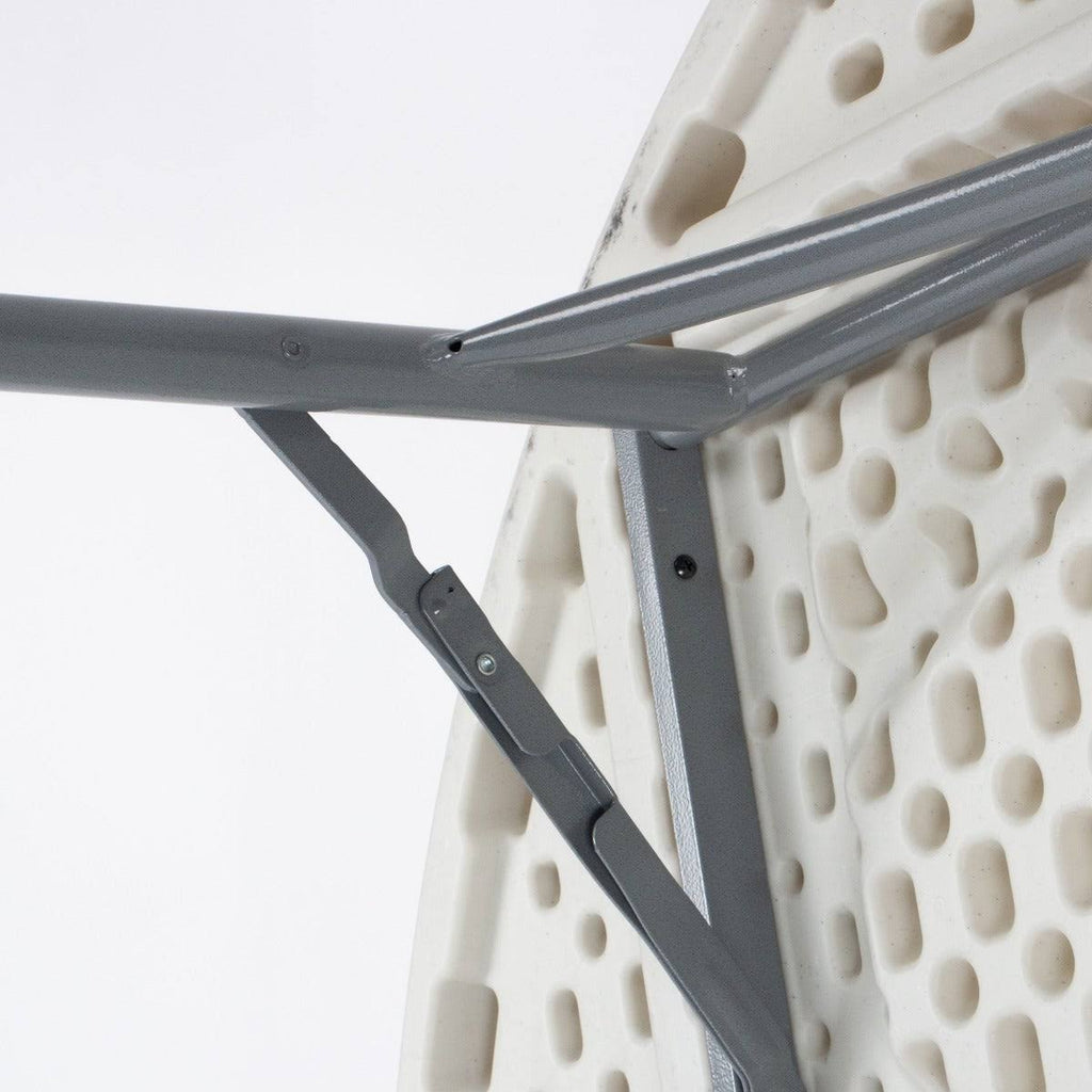 60 Round Plastic Folding Table I64126