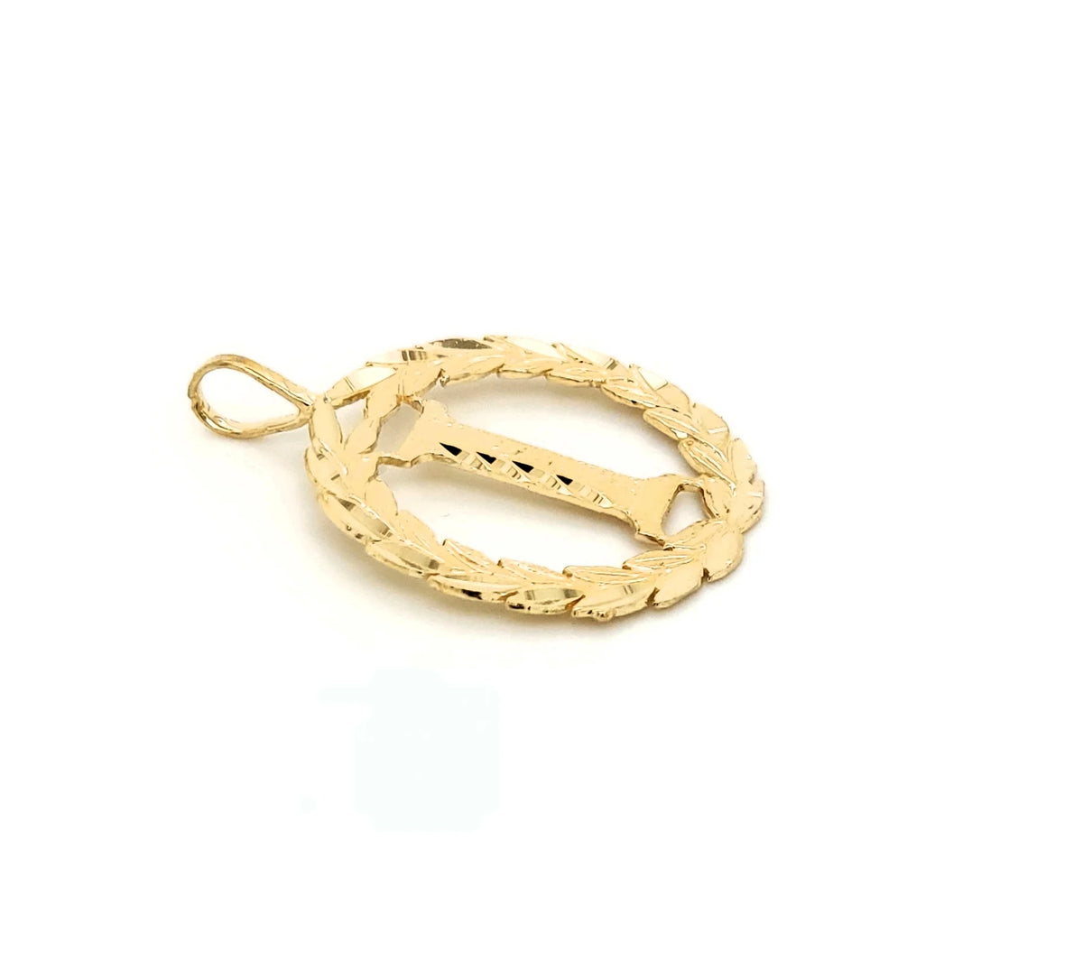 14K Yellow Gold Round Wreath Initial Letter Pendant with 22" Chain Necklace V216