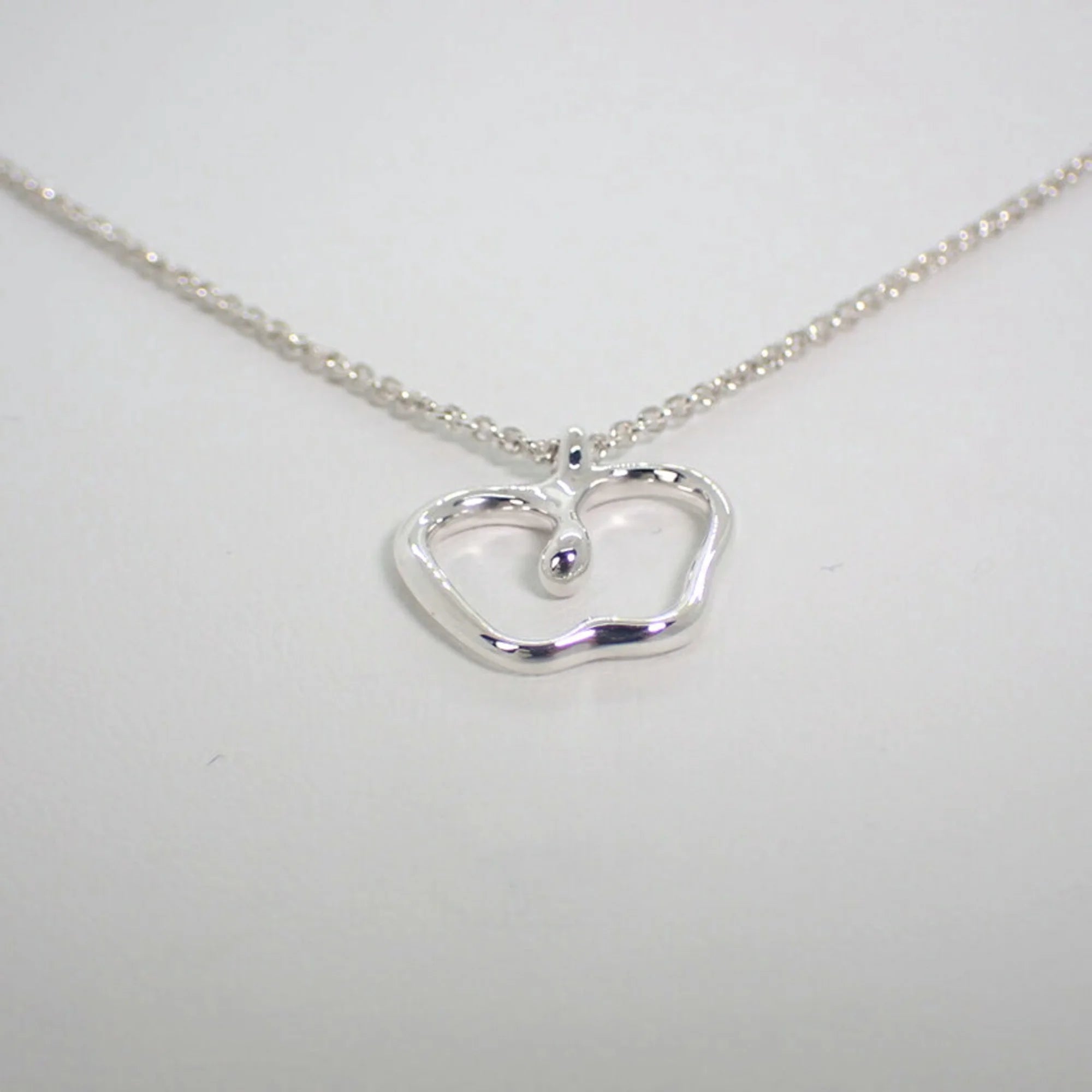925 Apple Pendant Necklace W20043