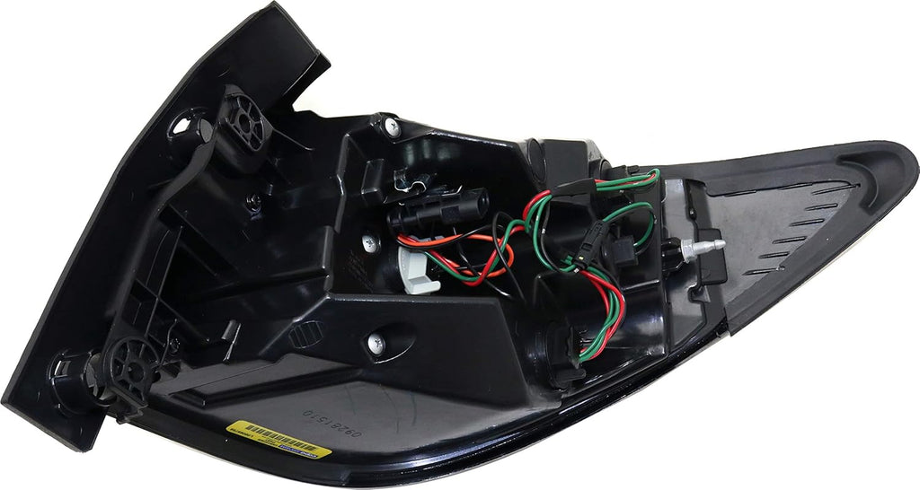 Tail Light Assembly Driver Side U11584
