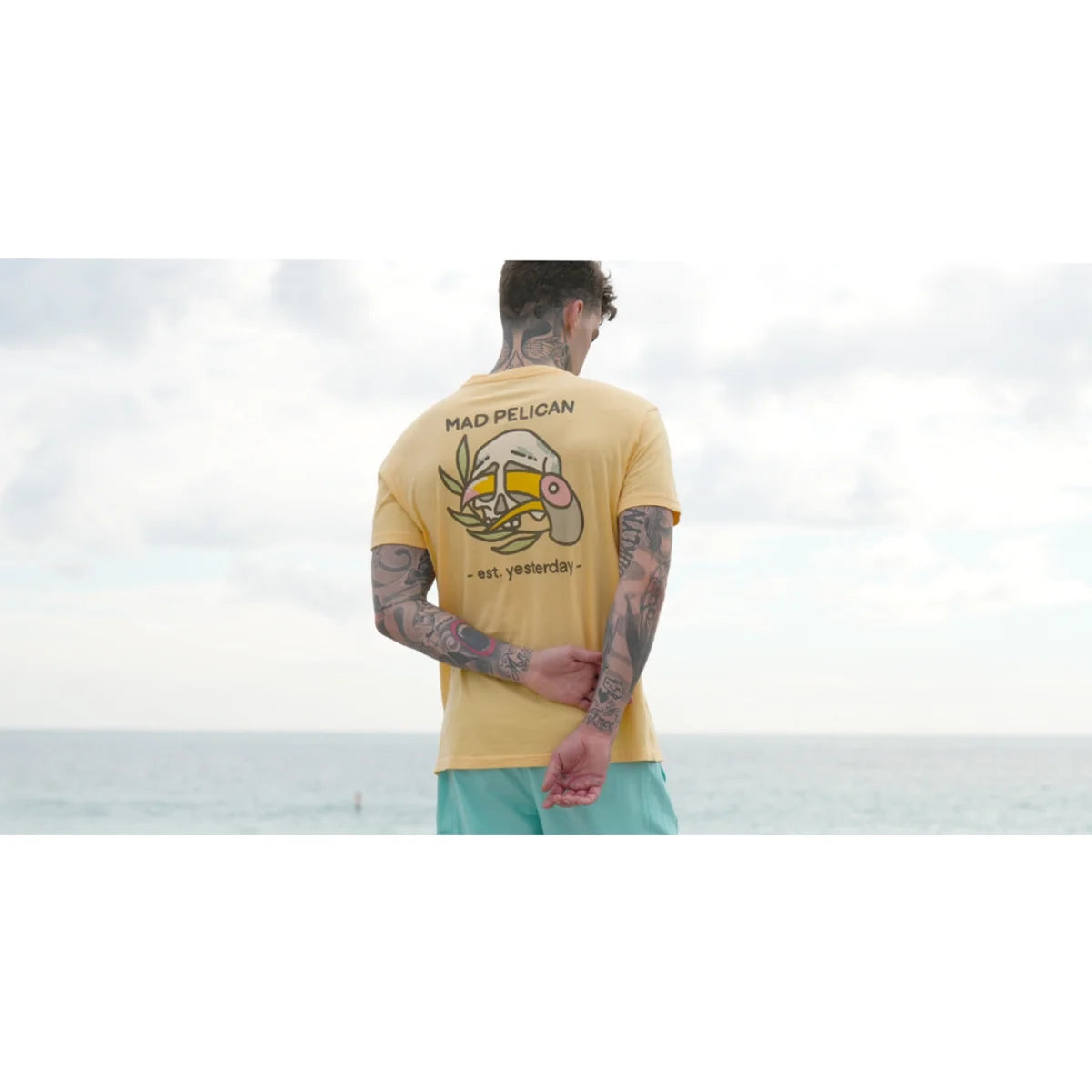 Tropic Skull Graphic T-Shirt - Small - Sunburst T41468