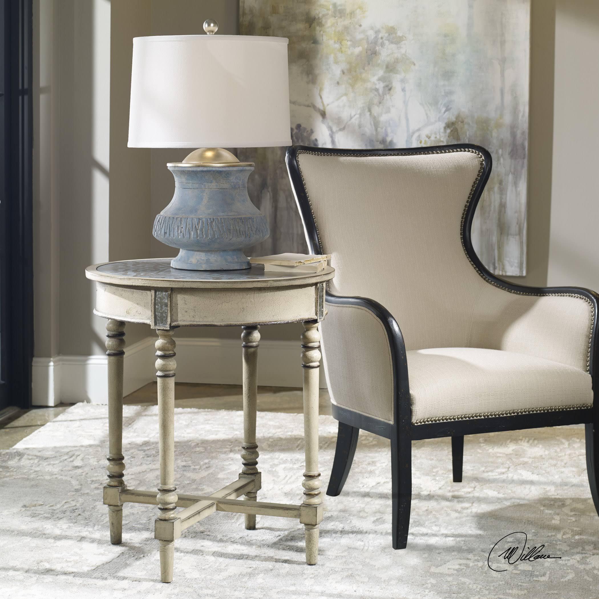 Accent Table P8400