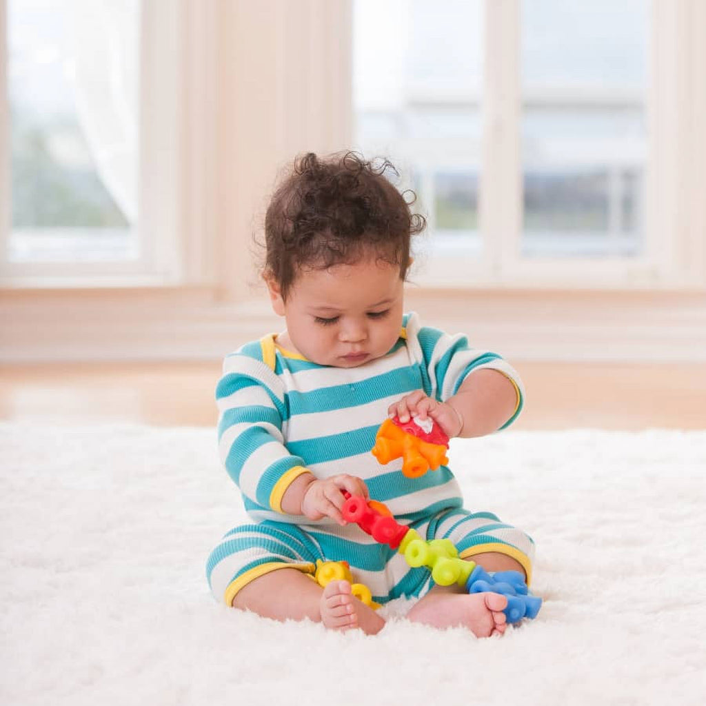 6-Piece Multicolor Linking Animal Teether Set Z644