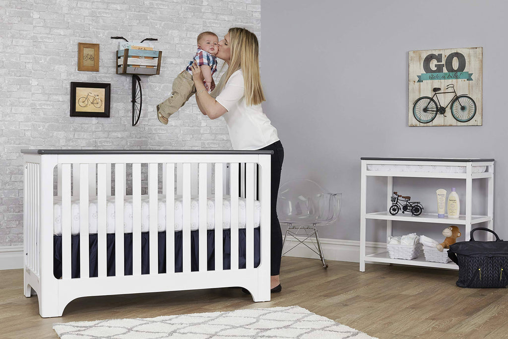 White 3-in-1 Convertible Crib Y605369