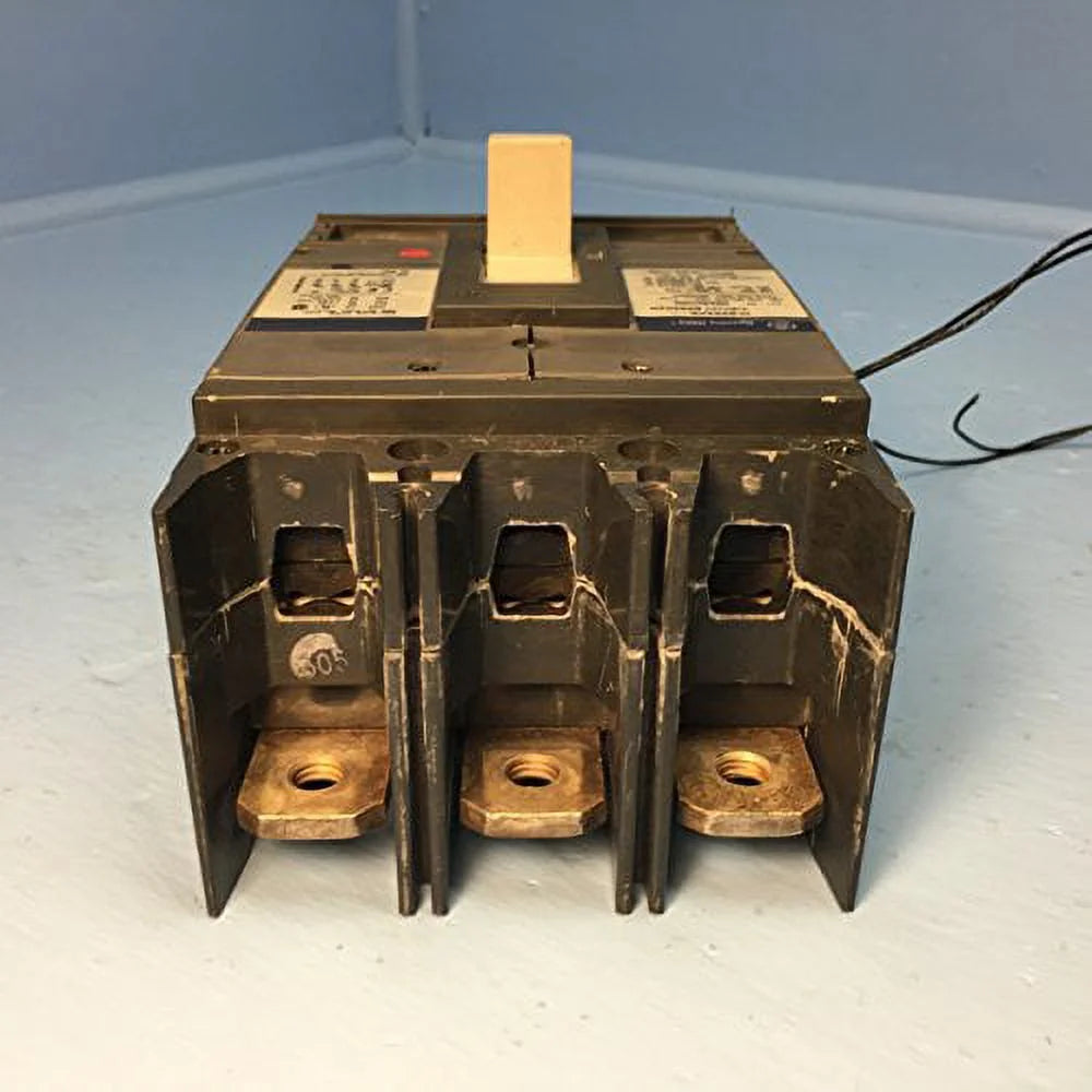 3 Pole 400 Amp 600v Circuit Breaker V73226
