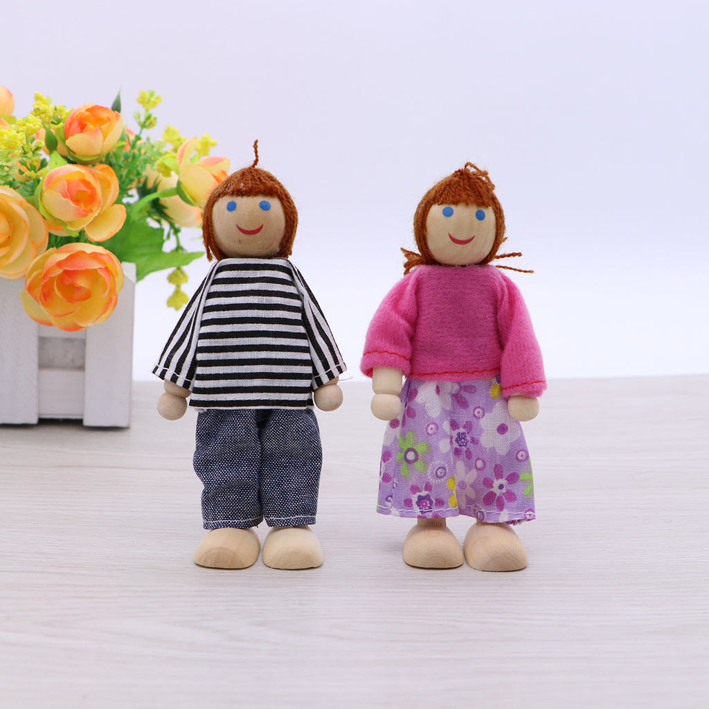 7pcs Wooden Dolls Pretend Play Set Q919282