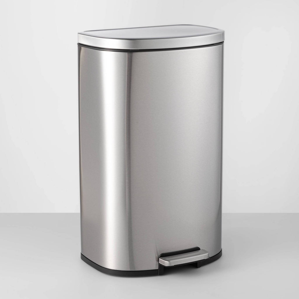 45L Step Trash Can V900