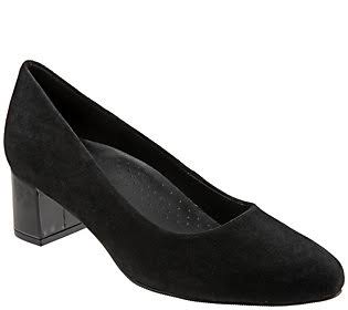 Black Suede Low-Heel Pumps, Size 10 Wide T916
