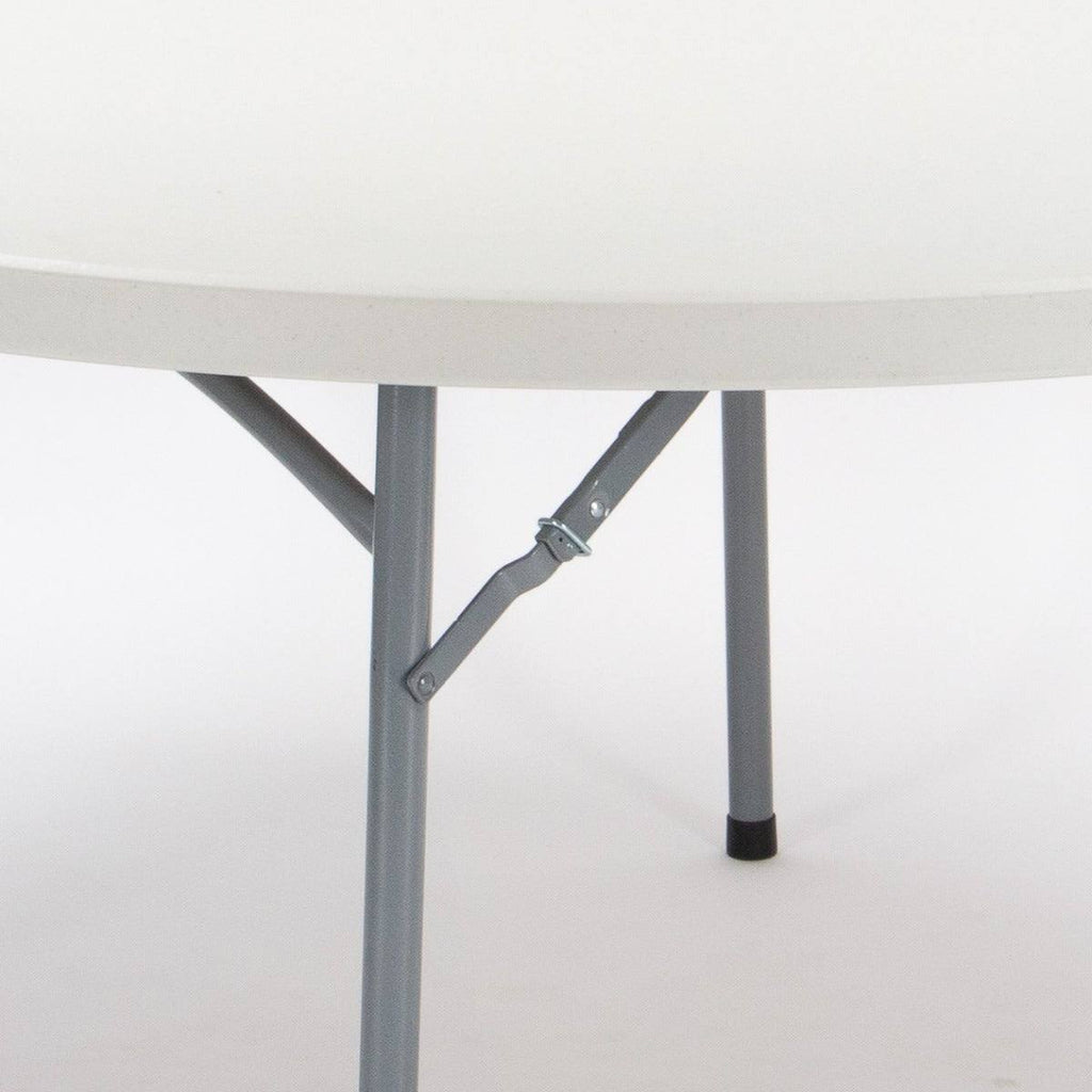 60 Round Plastic Folding Table I64126