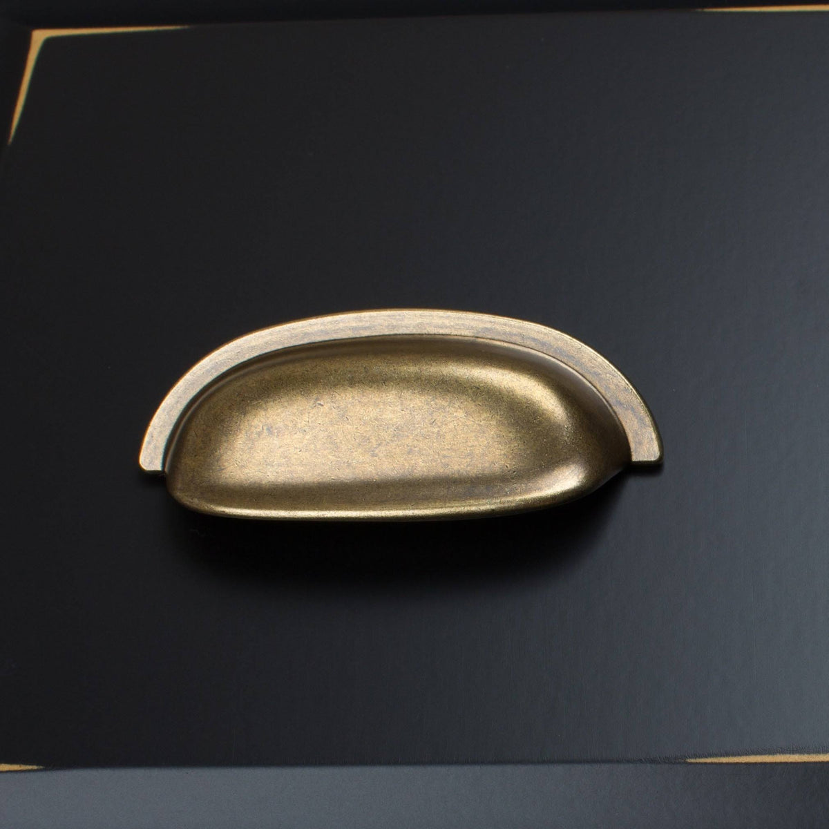 Antique Brass Cabinet Pulls (Pack of 25) V1603