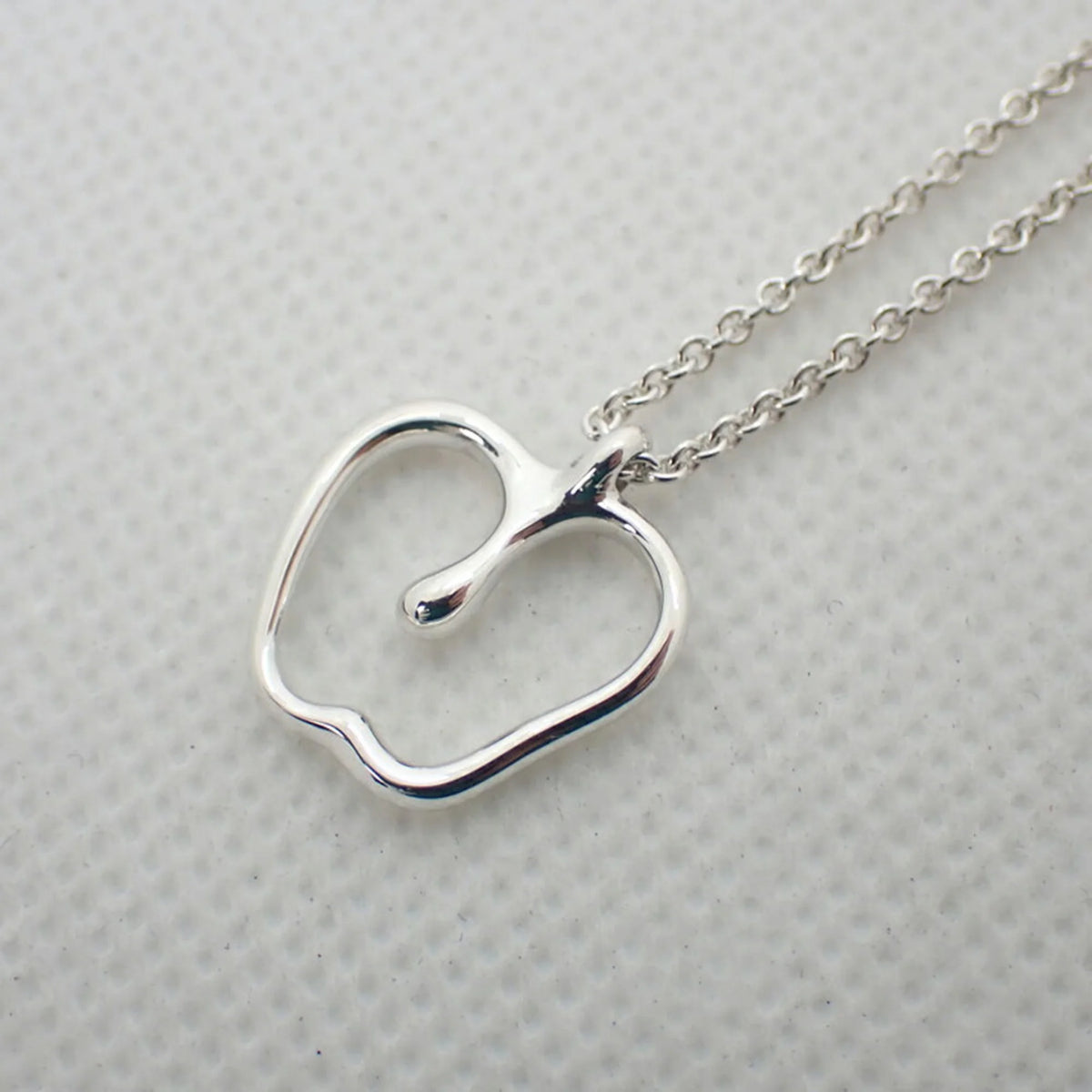 925 Apple Pendant Necklace W20043
