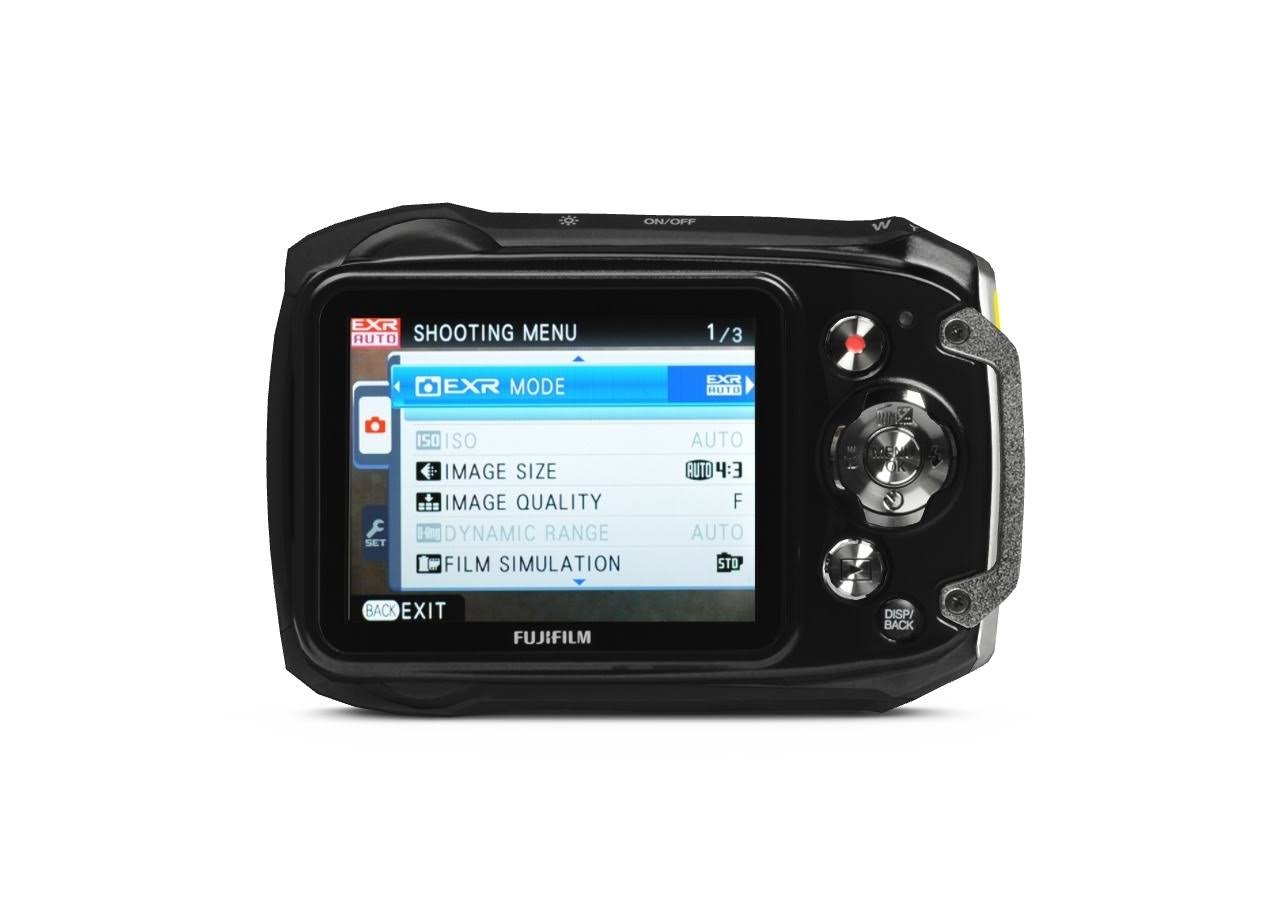 Black 14.4 MP Digital Camera L981