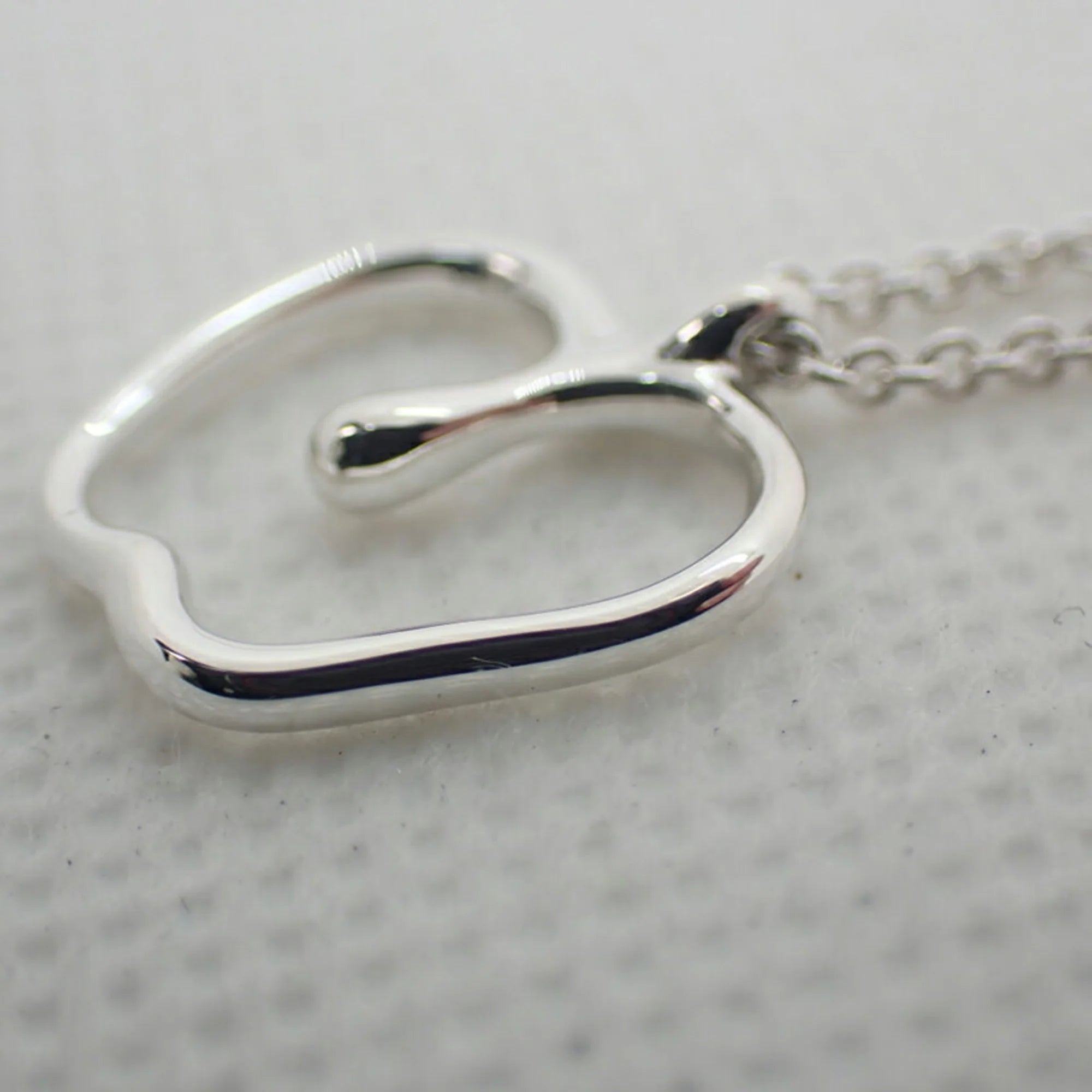 925 Apple Pendant Necklace W20043